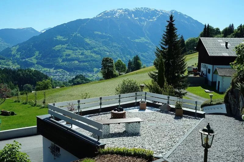 Modern house with unique view and 500m to the Golm ski region