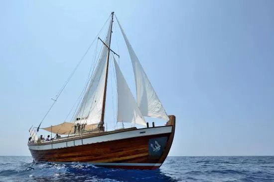 Ena Boat Tours by Mythical Adventures