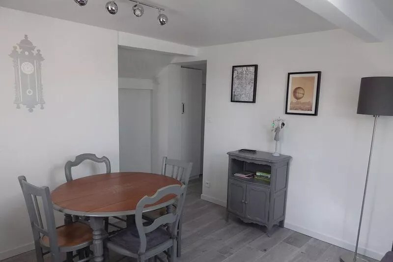 Versailles -Apartment 2 steps from the castle in the historic center