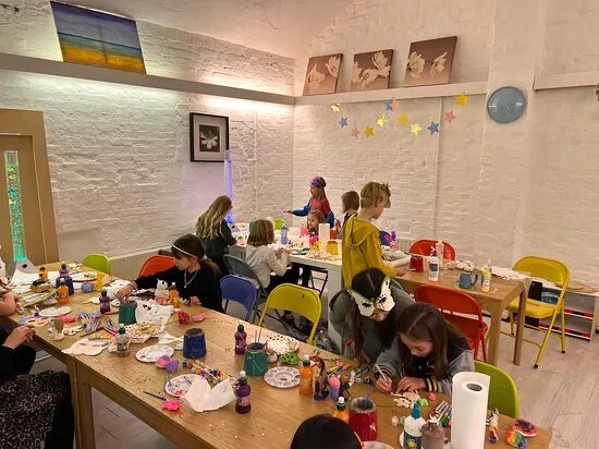 Daisy Elephant Craft Den