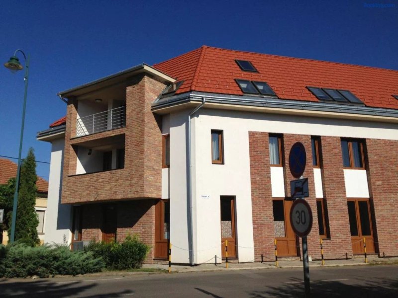 Lovagvar Apartman