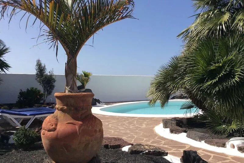 Enchanting historical oasis in a quiet village location with an exceptional