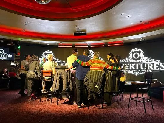Overtures Piano Bar