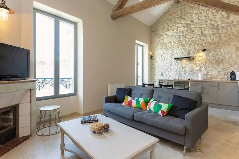 Nice new 2 bedroom town center apartment