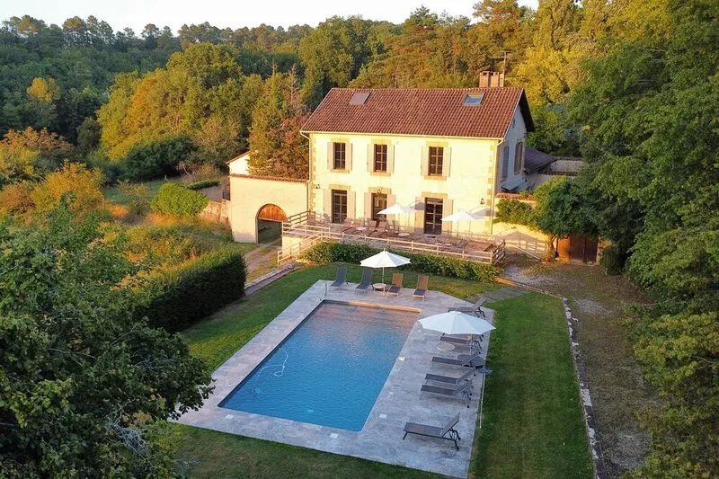 Dordogne / Le Cambou / 13th generation family house / 5 bds & a private pool