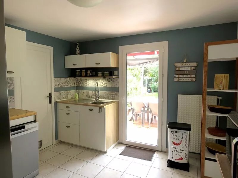 Pleasant bright house with terrace and garden