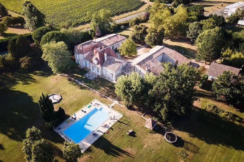 Chartreuse Large swimming pool beach dordogne Activities Large terrace Pets OK