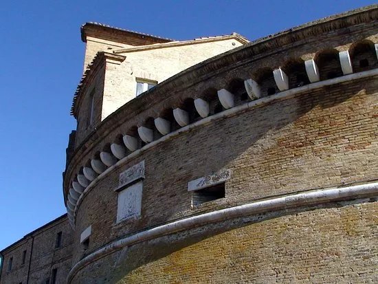 Torrione rotondo