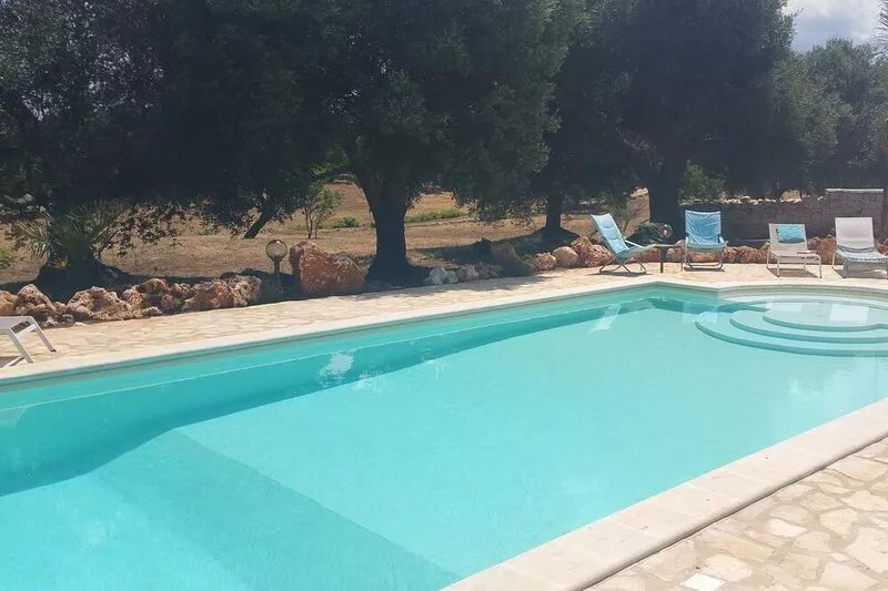 Trulli Momenti delle Stelle, privater 12 m Pool, BBQ, überdachte Außenküche