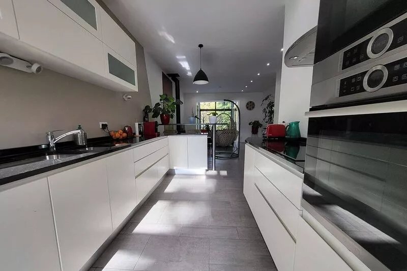 Splendid Villa: Spa & Billiards & Air Hockey access to RER 35 min from Paris