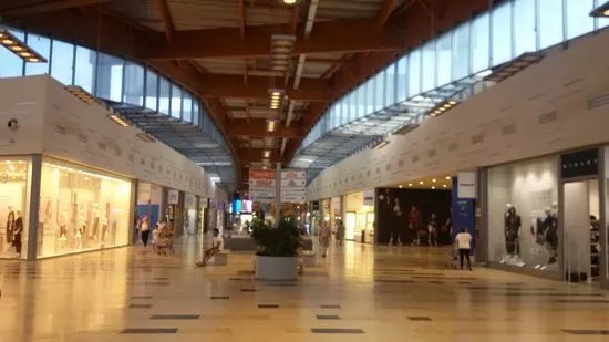Centro Commerciale Il Borgogioioso