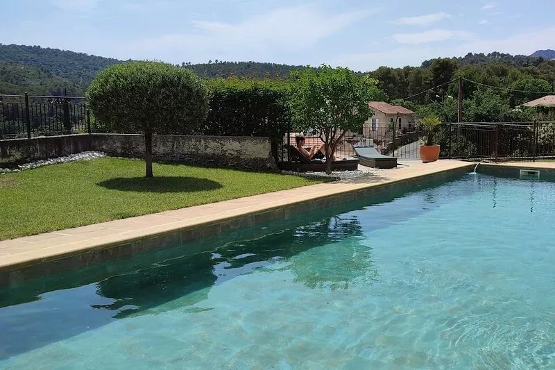 Magnificent Villa with swimming pool