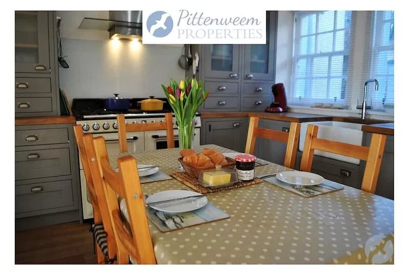Coast Cottage- traditional fisherman's cottage