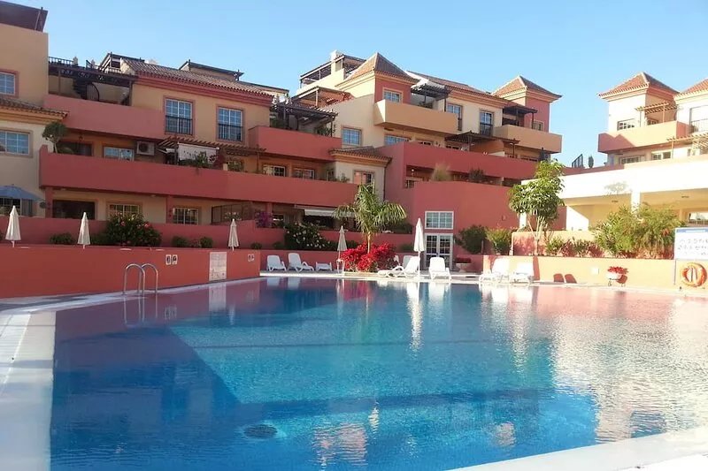 Near the beach 'Playa del Duque' in a well-kept complex with pool