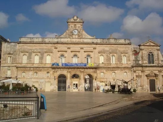 Piazza Della Liberta