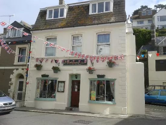 Mawgan's of Looe