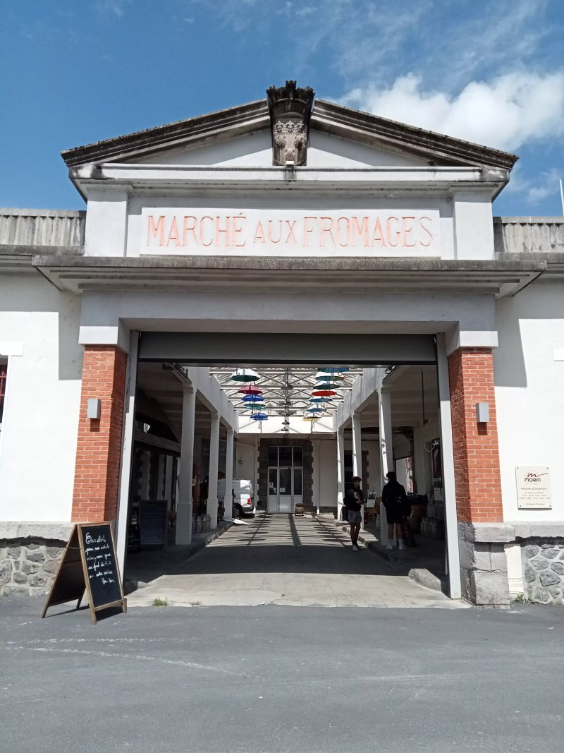Marche Aux Fromages