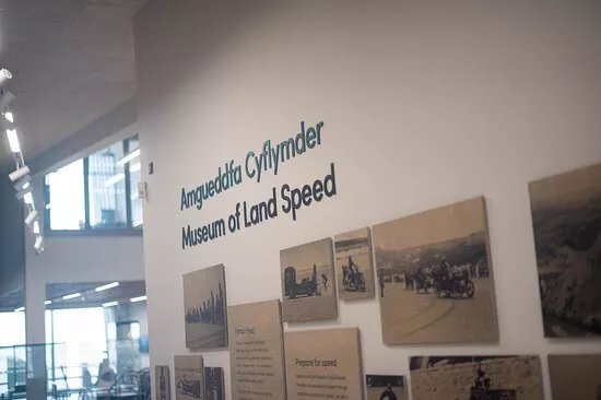Amgueddfa Cyflymder - Museum of Land Speed