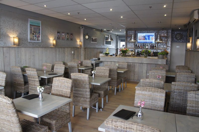 Ronny's Lunchcafe