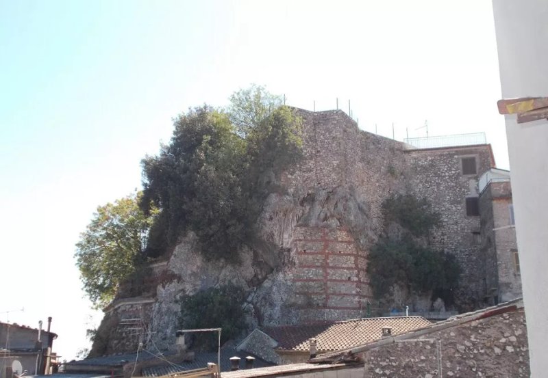 La Rocca Sgurgola