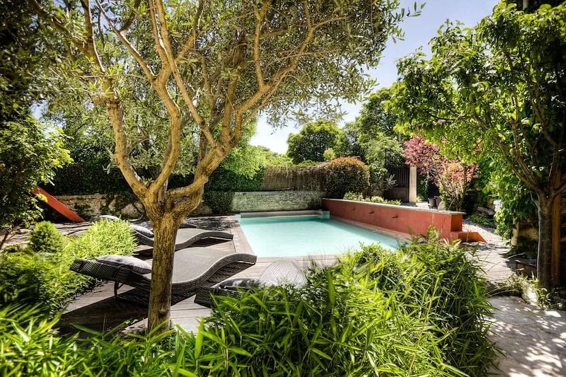 OLD BUILDING Pool, Garden and Terrace views towards GORDES and JOUCAS