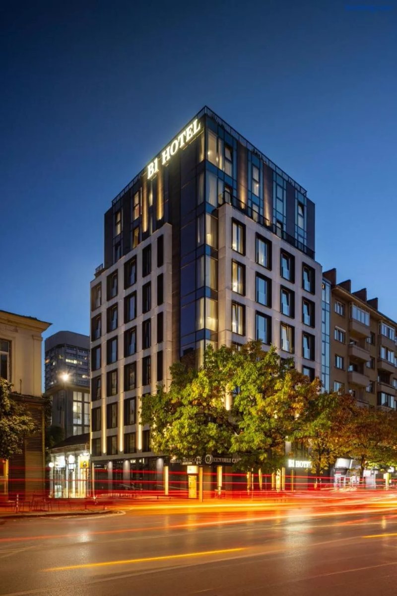 B1 Downtown Hotel