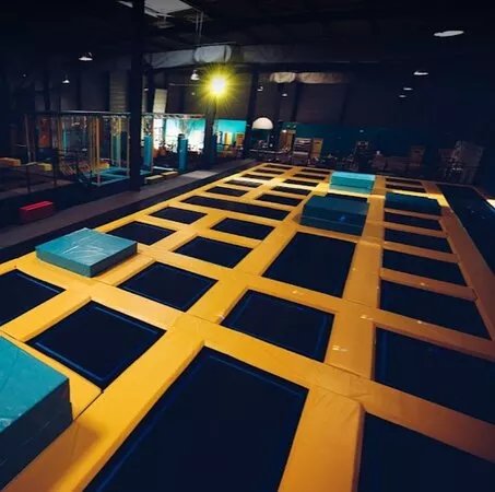 Trampoline Park Let's Jump - Le Mans