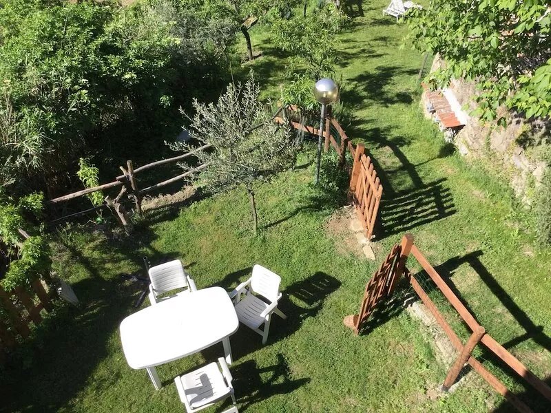 HIGH MONFERRATO STYLE HOUSE IN STONE AMONG THE VINEYARDS