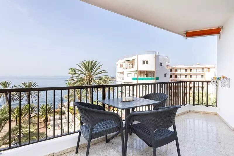 Los Cristianos. Amazing sea view apt