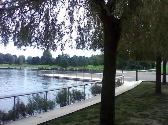 Bateaux Familiaux - Parc Jacques Vernier