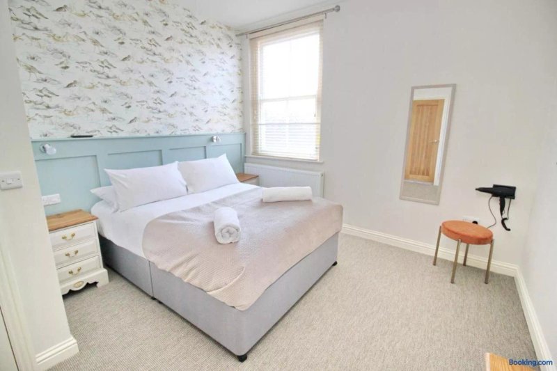CarterCo Rooms