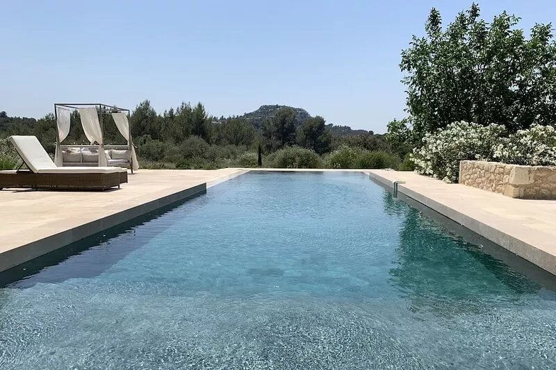 Mas 5* with stones, heart of the Alpilles - Superb view - Pool and Jacuzzi