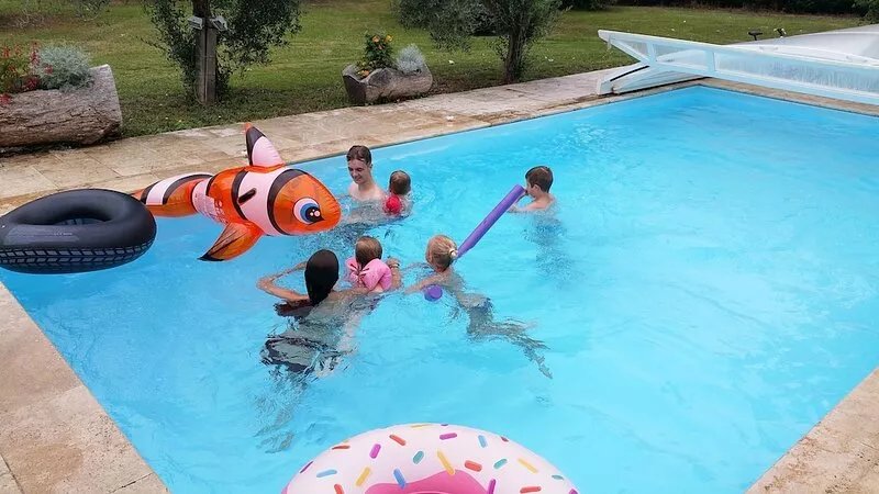 Cottage for 6 people with private pool. Between Sarlat and Montignac Lascaux
