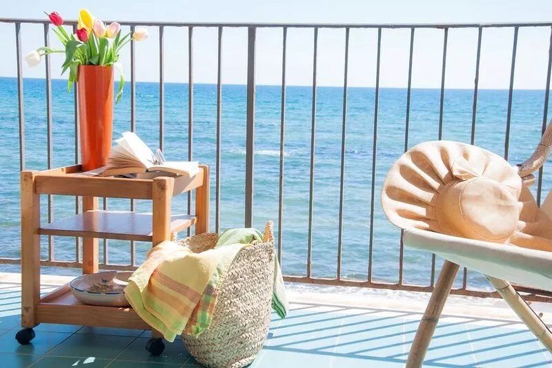 Apollo's Terraces-Beach apartments less than 20 m from the sea! Levant