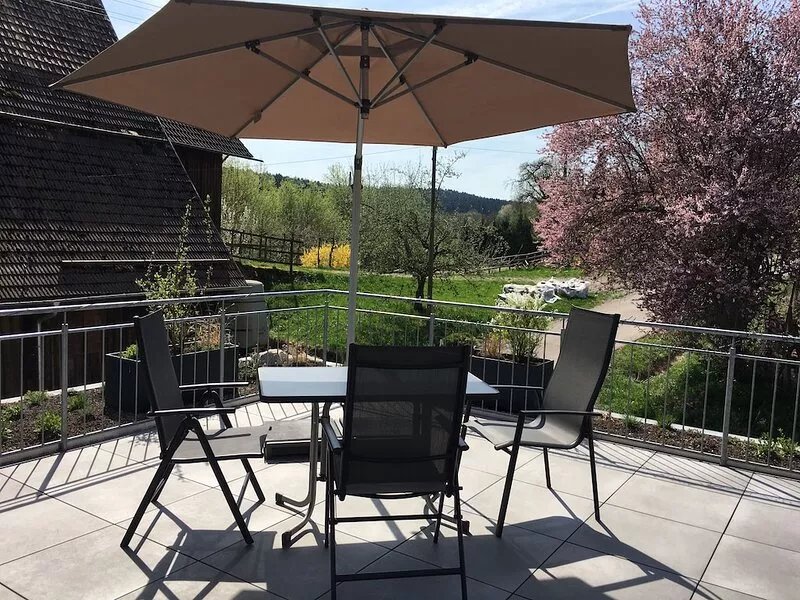 Exclusive apartment on the Romanshof - pure natural idyll - outbuilding