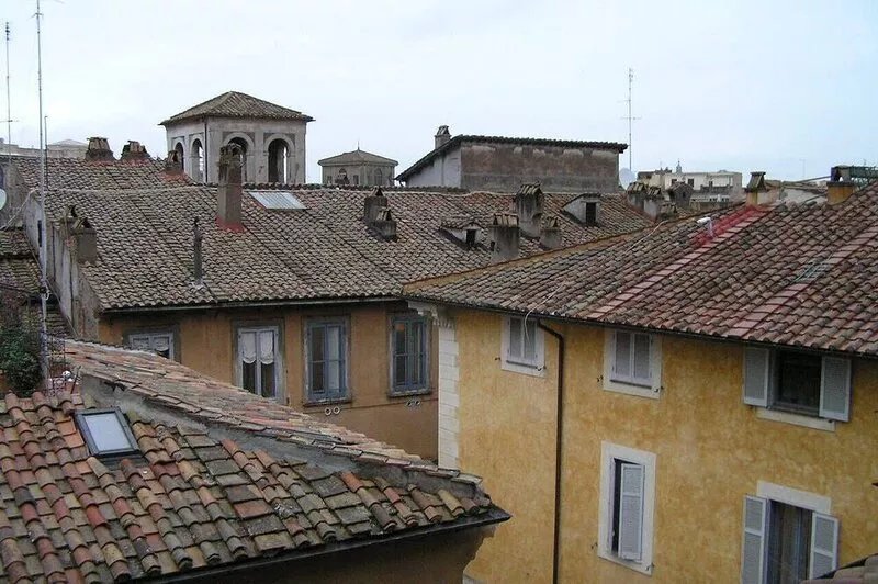An Apartment In The Center Of Rome With A View On The Roofs And A Terrace