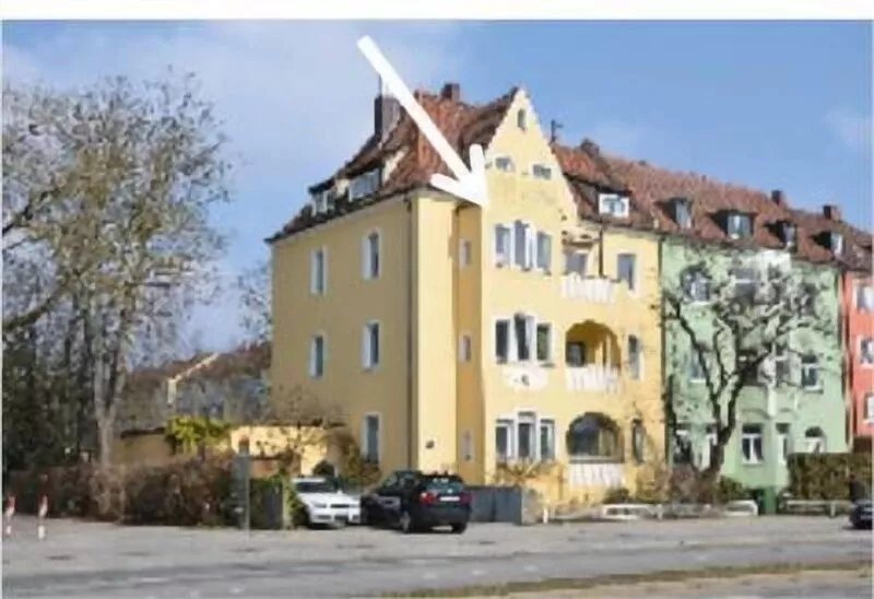 Beautiful Regensburg: Spacious and Bright Apartment in Great Location
