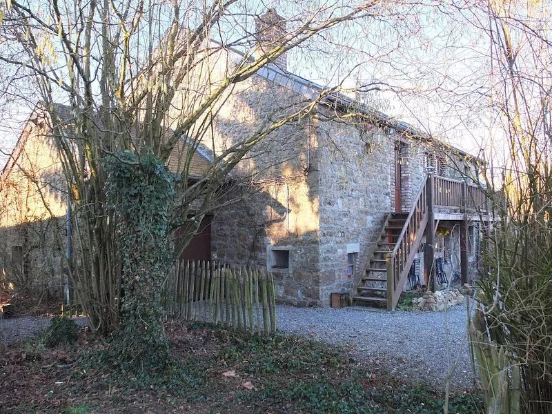 Gîte "chez Martin et Alice", close to Belqique's most beautiful megalithic