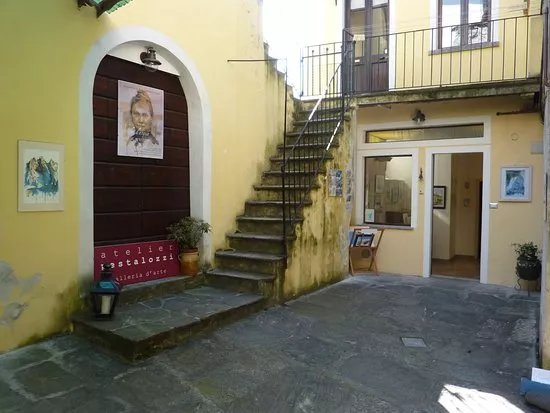 Atelier Pestalozzi - Watercolours by Kim Sommerschield
