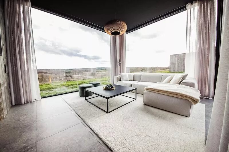 Modern maison near Somme-Leuze