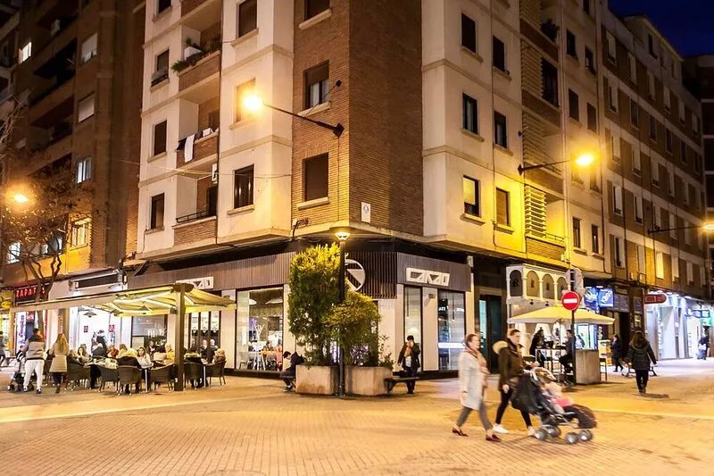 Penthouse in the center next to the Espolón