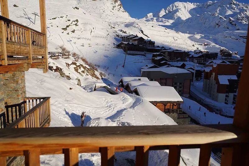 Private chalet Grand standing 8+2 pers. Val-Thorens, skis on