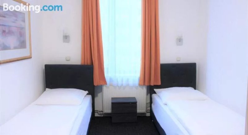 Frankair Star Hotel Frankfurt City