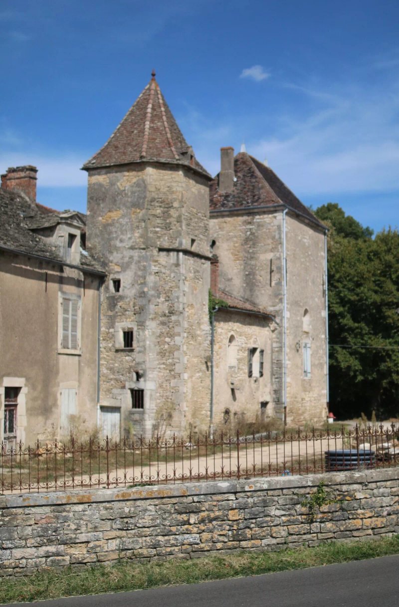 Chateau De Sermaizey