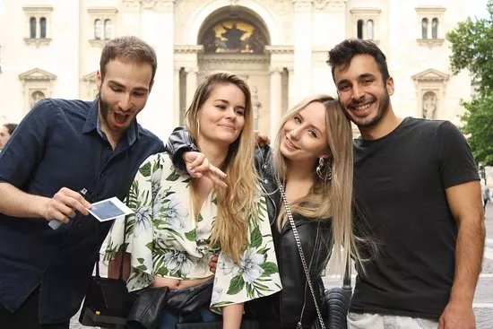 Whippy Walks - Instant Photography Tours in Budapest