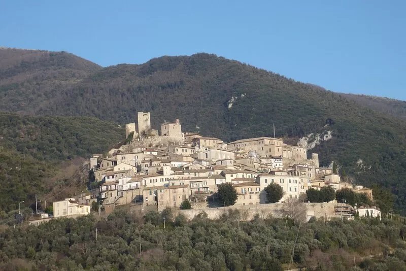 Lovely apartment in the green which tells the story of Sabina