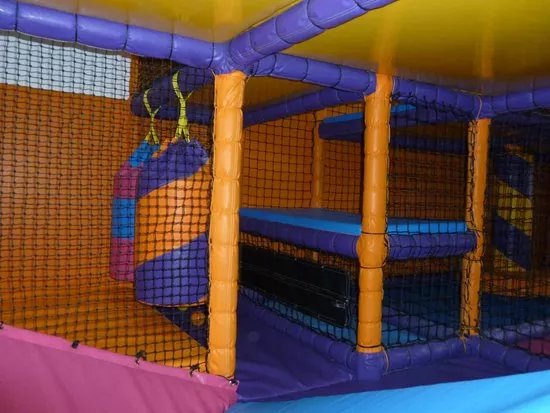 Speckled frogs Play Centre