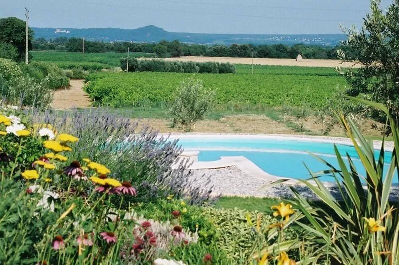 Saint Mediers: Provencal villa with private pool near UZES