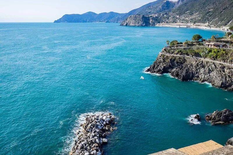 La Lampara Sea View Terrace Apartment with AC