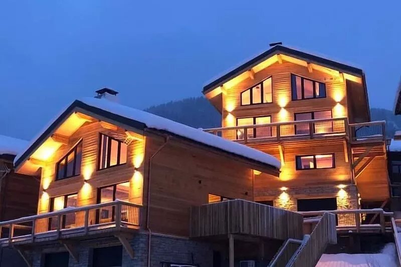 SKI IN SKI OUT PARADISKI LA PLAGNE LES COCHES TOP OF THE RANGE CHALET